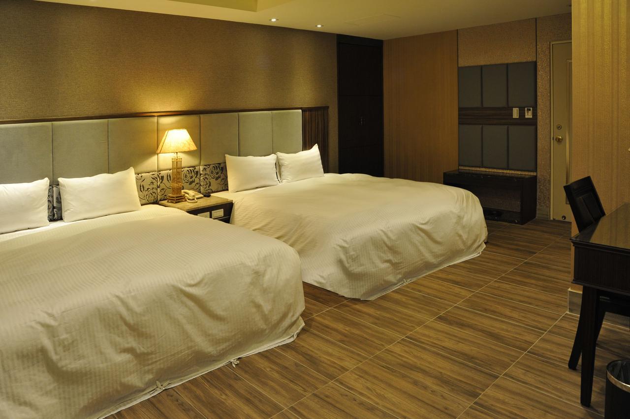 Maple Hotel Tainan Zewnętrze zdjęcie