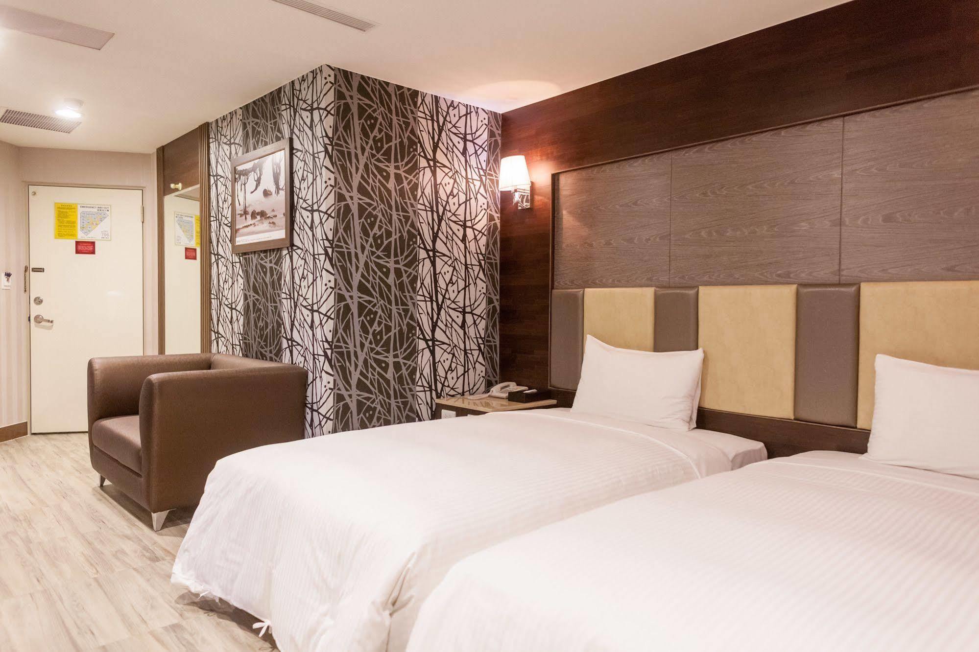 Maple Hotel Tainan Zewnętrze zdjęcie